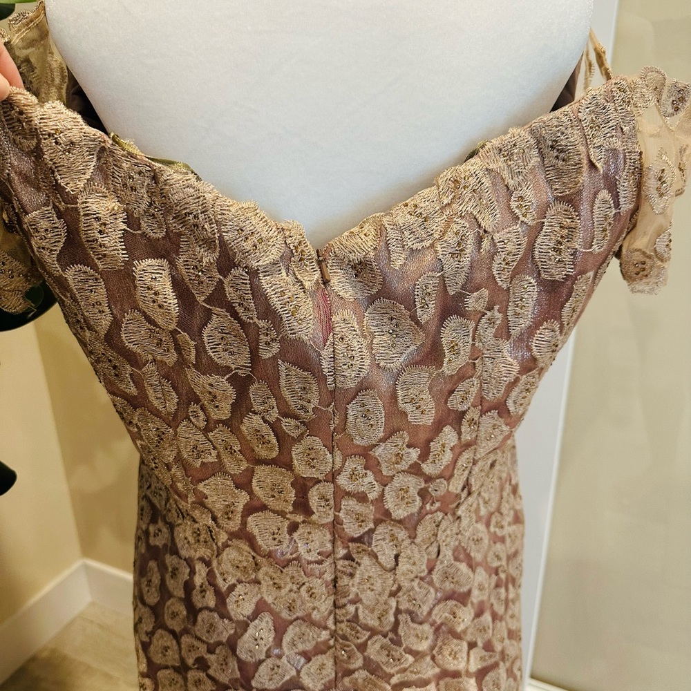 Evening Elegance - Picture 7 of 10